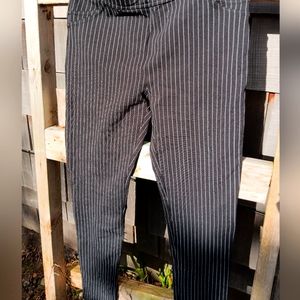 Sanctuary White Pinstripe on Black Pant Sz L